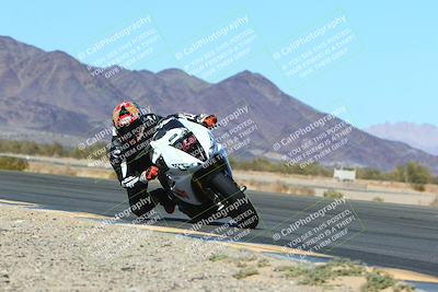 media/Mar-12-2022-SoCal Trackdays (Sat) [[152081554b]]/Turn 14 Inside (155pm)/